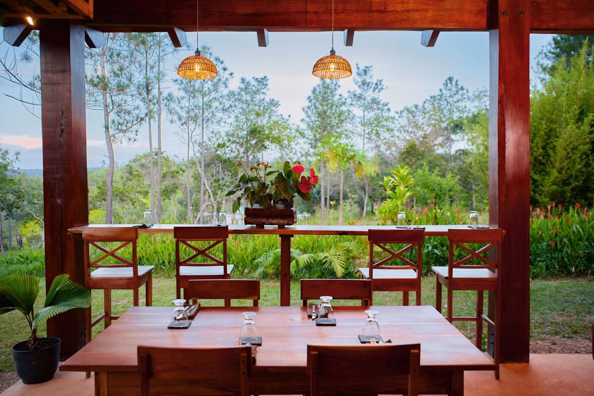 Hidden Valley Wilderness Lodge Blancaneaux Bagian luar foto