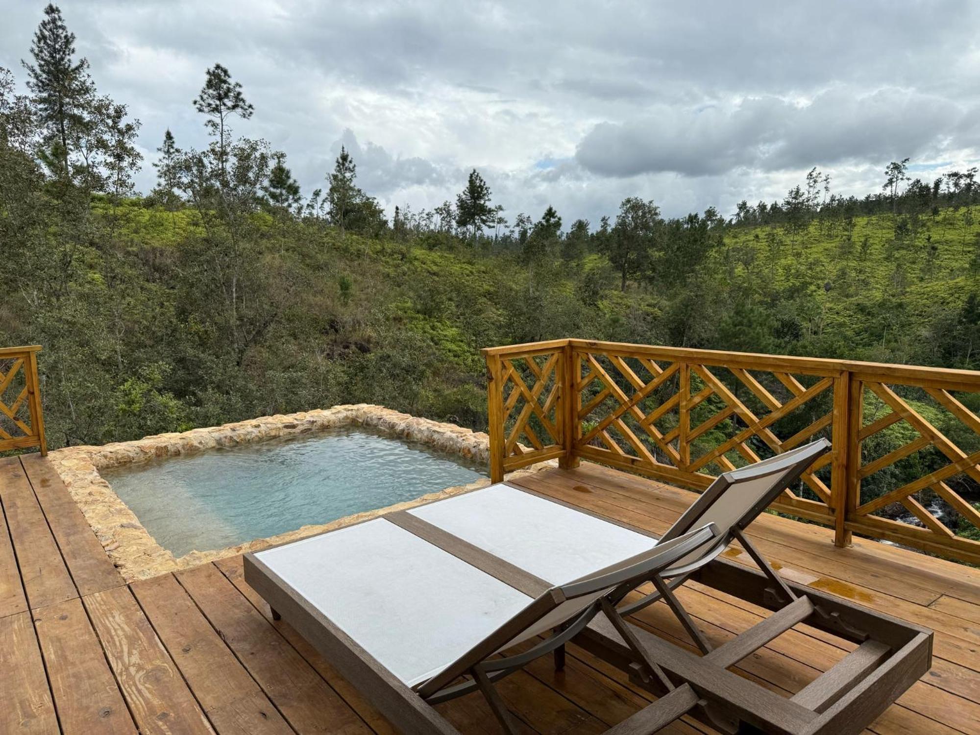 Hidden Valley Wilderness Lodge Blancaneaux Bagian luar foto